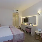 Garden 5* Side