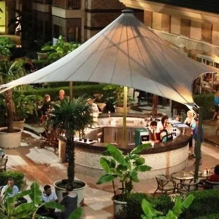 Hotel Garden Side