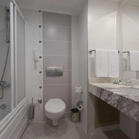Garden Hotell Colakli