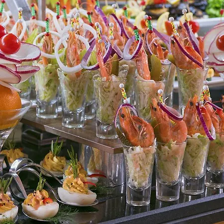 Garden Hotel 5*